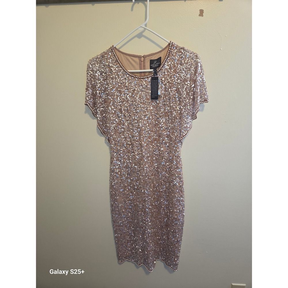 Adrianna Papell Women Pink Sequin Bead Pearl Scallop Hem Sheath Dress Size 4 NEW - Picture 1 of 5